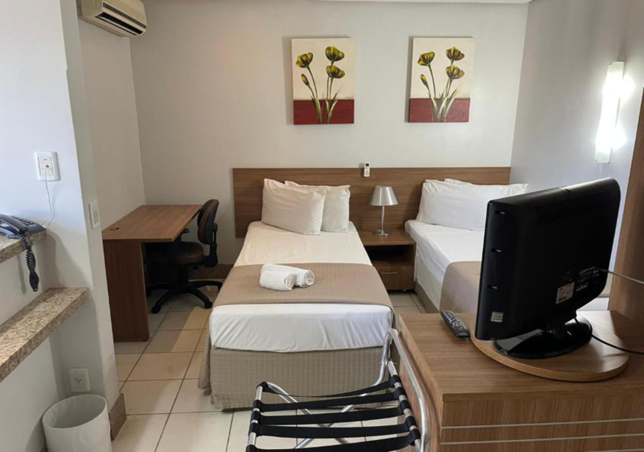 גויאניה Sun Square Suites Hotel By Lual מראה חיצוני תמונה